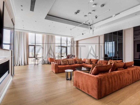 Ексклюзивний пентхаус з дизайнерським ремонтом в ЖК RIVERSTONE