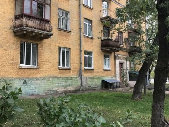 Продам частку квартири ТЕРМІНОВО Харківське шосе Киев