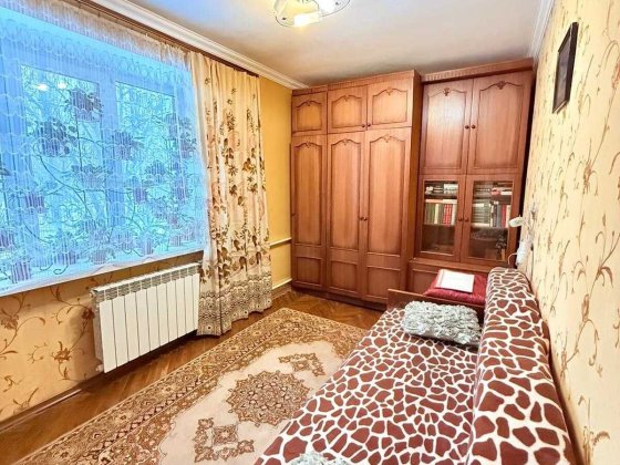 Продаж 2 квартири метро Голосіївська пішки 3 хвилини, дуже тепла квартира Голосіївський БЕЗ КОМІСІЇ