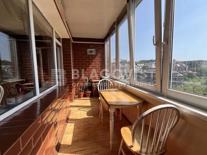 Продаж квартири на Печерську! 3-к, 100м2, біля метро! Старонаводницька - фото 1