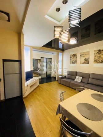 Продаж 3к Центр Басейна 17 Палац спорту Бессарабська площа Хрещатик - фото 1