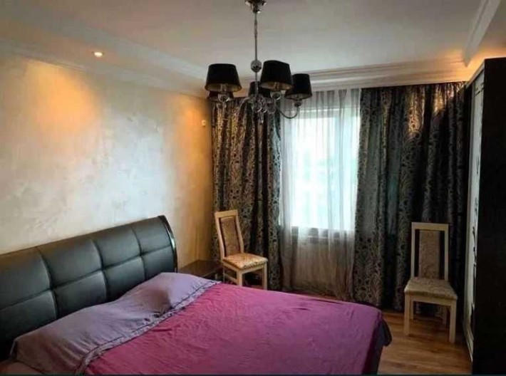 Продам 2-кімнатну квартиру 69 кв.м ВЛАСНИК Білицька , 18 - фото 1