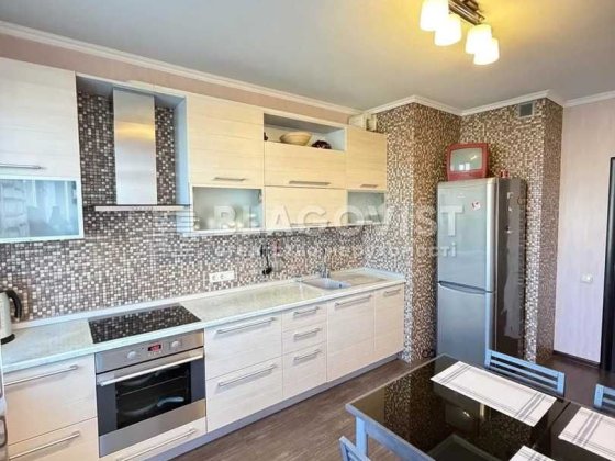 Продається 2 кімнатна квартира просп. Григоренка Позняки Київ