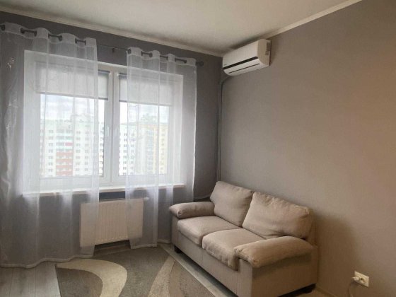 ЗАЇЖДЖАЙ І ЖИВИ ! Стильна видова 1-к квартира на вул. Софії Русової Київ