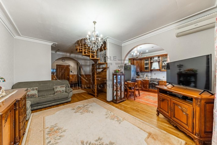 Продаж квартири, вул. Турівська, Подільський р-н - фото 1