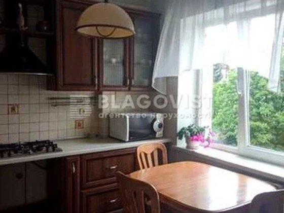 Продається 3 кімнатна квартира Здановської (Ломоносова) Киев