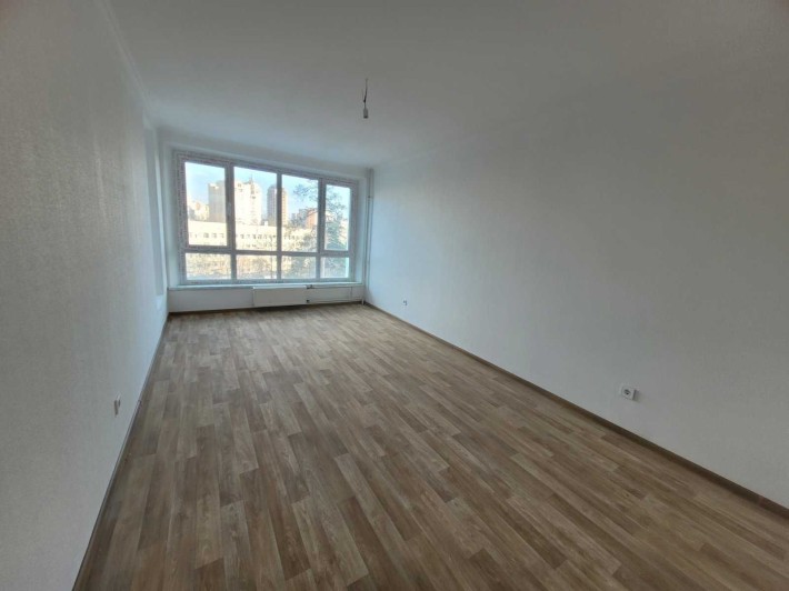 Продам 1к Святошинский р-н м Ак.городок вул Чернобильська буд 9-А - фото 1