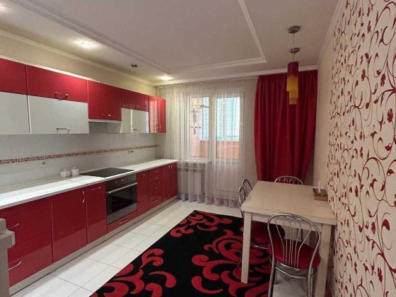 Продаж квартири Максимовича 7 Київ