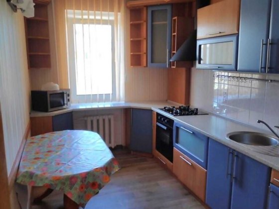 Задається чудова 3х- кімнатна квартира з хорошим ремонтом! Хмельницкий