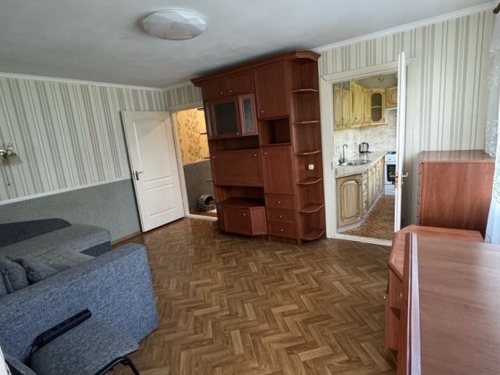 Оренда 2х кімнатної квартири з ділянкою Рованцы