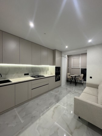 Оренда сучасної квартири, вільна! - фото 1