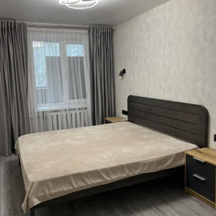 Слобожанське вул Будівельників 20 - фото 1