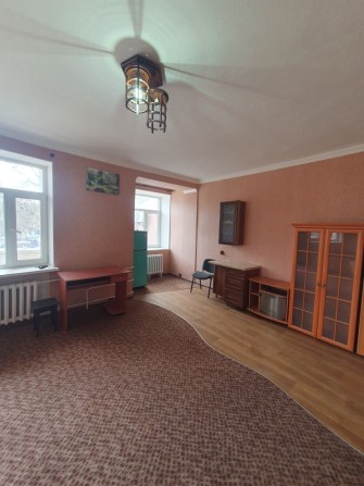 Продаётся 1-комн. кв-ра. Сталинка. Декабристов/пр.Центральный. - фото 1