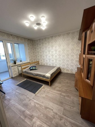 Продам отличную 2х комнатную квартиру на Намыве. - фото 1