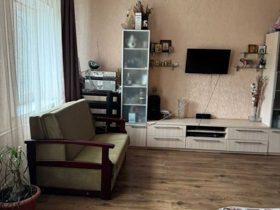 Продам 2 комнатную квартиру ул.Каменская (И.Мазепы)район Варуса Дніпро