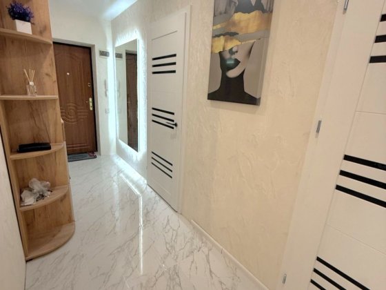 Продам 2-х комнатную "Чешку" на 2/9 в Центре После ремонта!!! Миколаїв