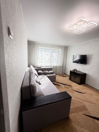 Продам 2 к. квартиру з ремонтом на в. Н. Алексєєнко/Свердлова/Пушкіна - фото 1