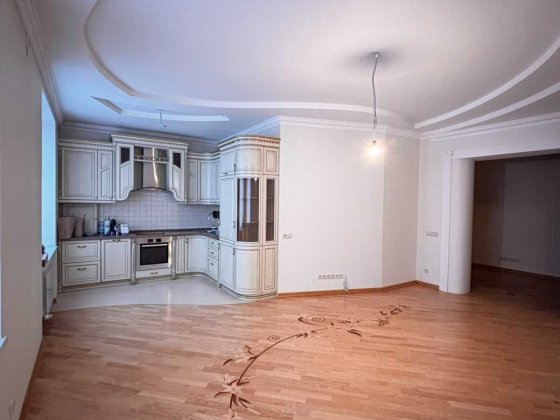 Продаж 3-кімнатної Театральна Житомир