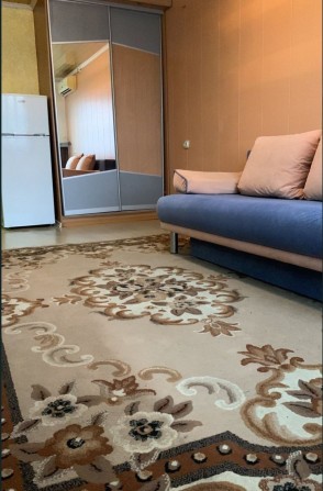 Продам 1кімн 22м2 гостинка 101-й мікрорайон  (Епіцентр) - фото 1