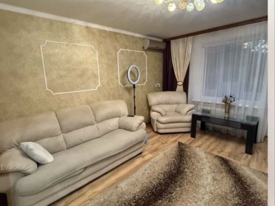 Продаж гарної 3-х кімнатної квартири вул.Незалежності(Попова) Кропивницький