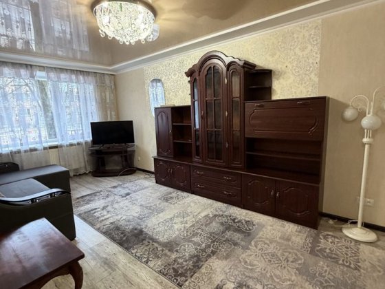 Продаж трикімнатної Новомиколаївка Кропивницький