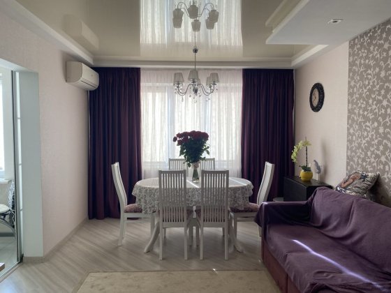 Продам 3 кімнатну квартиру. Власник. Перемога 4.Без коміссії для п Днепр