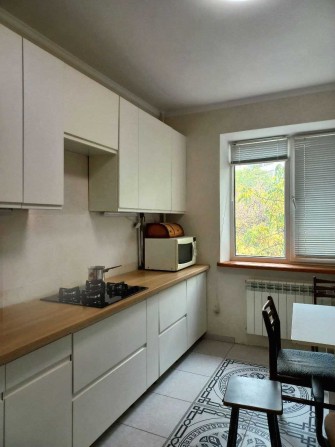 Не ідеальна, зате справжня — 4 кімнати простору і тепла - фото 1