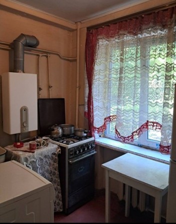 Продам 1 ком.кв-ру в центре, ул.Независимой Украины 2/5 - фото 1