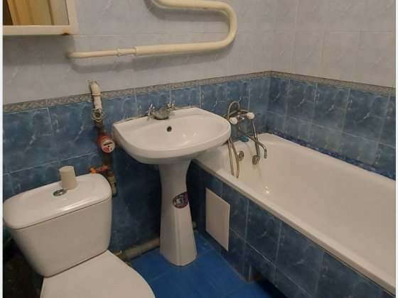 Продаю 1 к/к  вул.Велика Морська Миколаїв