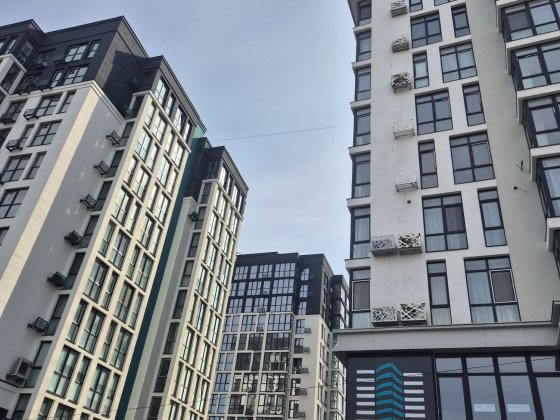 Продам велику 1 кімнатну квартиру в новобудові Житомир