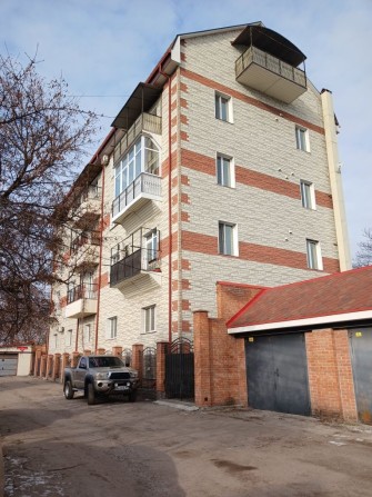 Продаж дворівневої квартири - фото 1