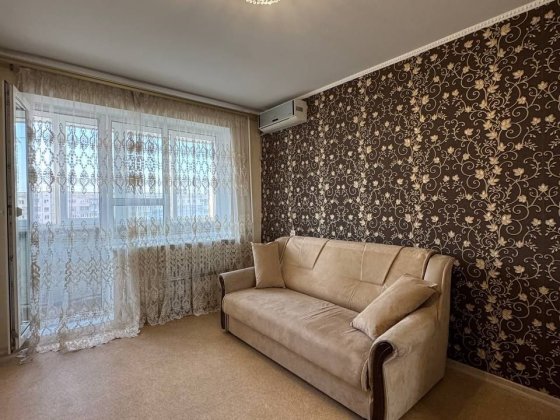 Продам хорошу 2 кімнатну квартиру на ж/м Тополь-2 ремонт меблі техніка Дніпро