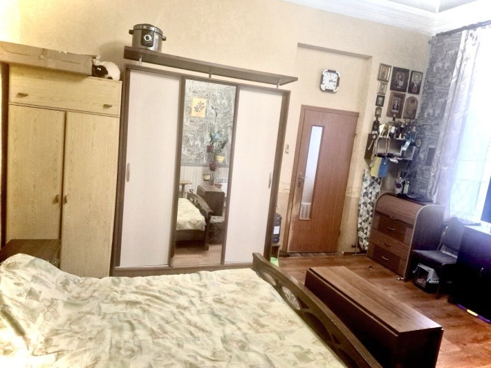 Продам частину будинку (по документах квартира) в центрі міста. - фото 1