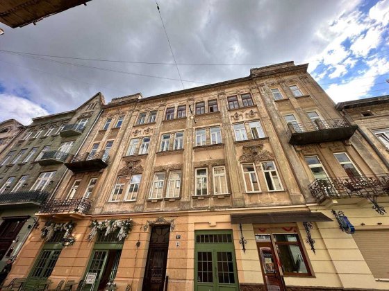 Продаж 3-кім квартири по вул. Братів Рогатинців, пл Ринок Львов