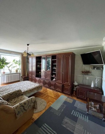 Продаётся 2х ком. ул. Запорожского Казачества - фото 1