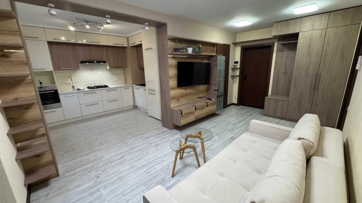 Продаж 2к квартири 52.5 кв. м на вул. Океанівська 60А - фото 1