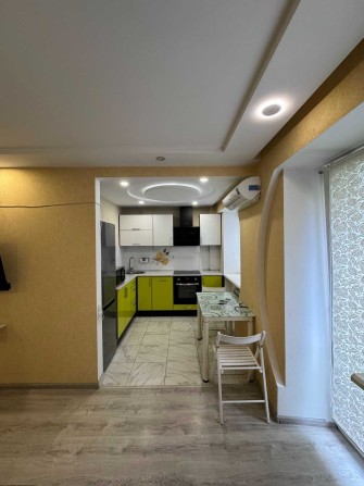 Продаётся 2-х комн.квартира, по ул.Независимой Украины ( р-н Порта). - фото 1