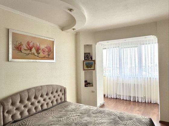 Продам 3-кімнатну квартиру єВідновлення на Біляєва(Френчка) Кропивницький