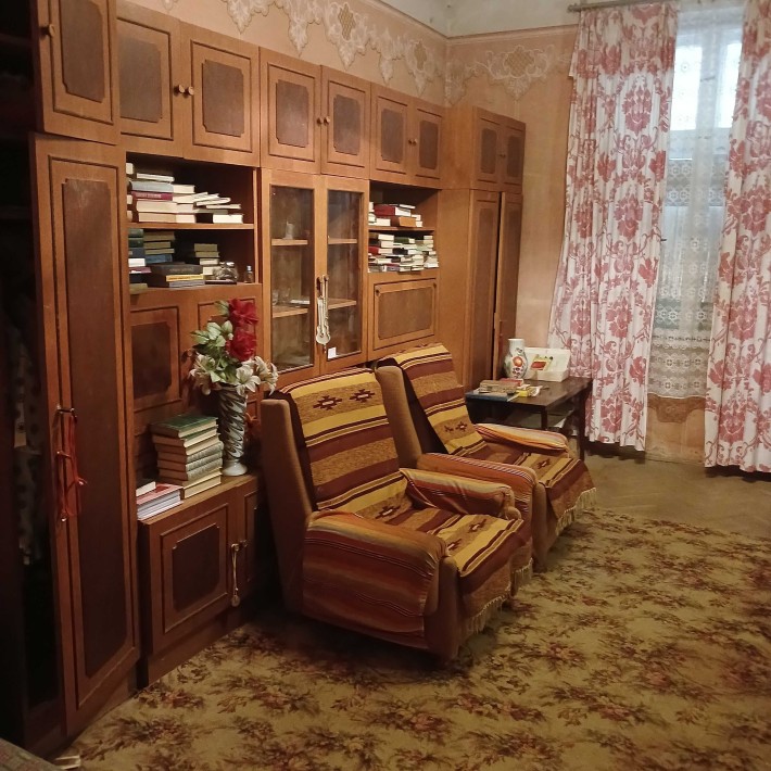 Продаж 4 кімн. кв., вул. КОКОРУДЗА І. - фото 1