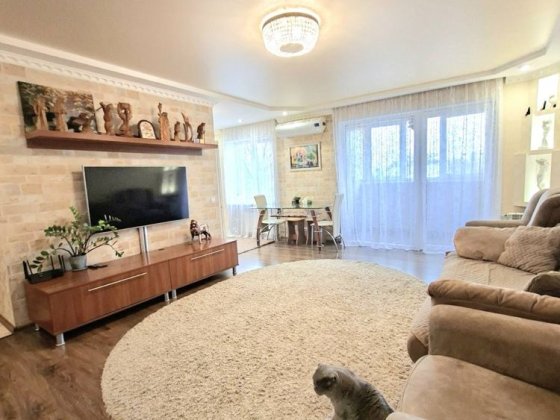 Продаж 3-кімн кв з ремонтом - заходи та живи Запорожье