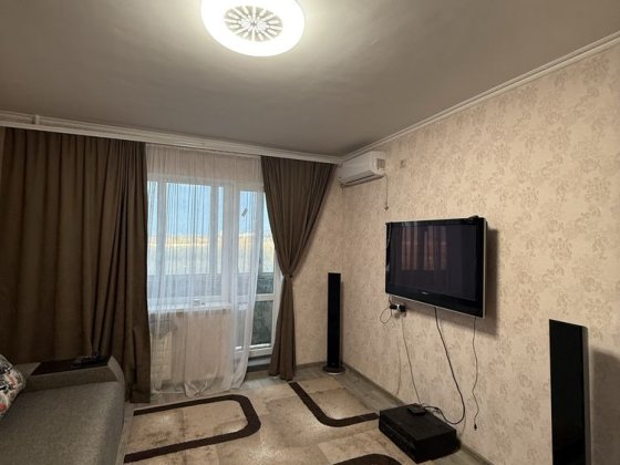 Продам 1 ком.квартиру .В Хортицком районе Запоріжжя