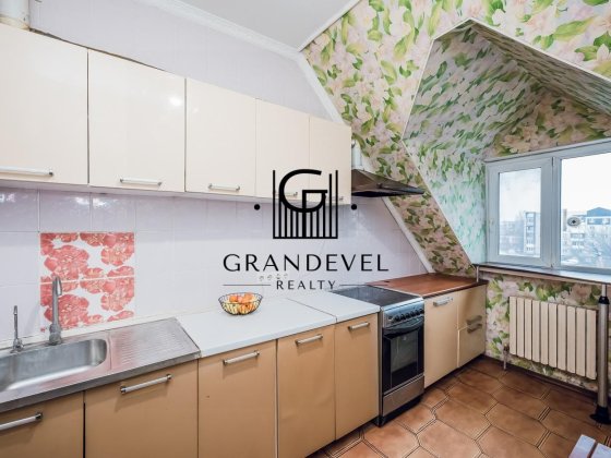 Продаж 2к квартири, Лютнева 1-1А, Бортничі, Харківський