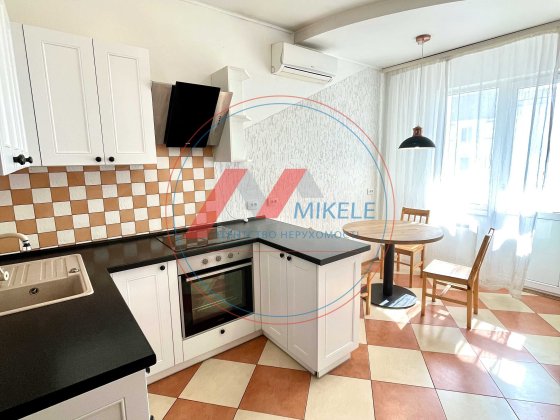 Без% 1к 47м2 Сучасний ремонт 5хв м Позняки Григоренка 39б Піраміда Киев