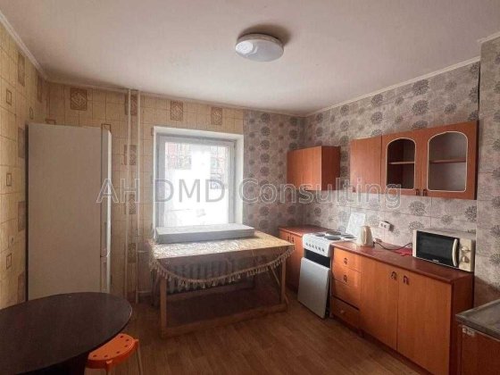 Продаж 2-кімнатної квартири по вул. Пчілки Олени, 4. Метро Позняки.