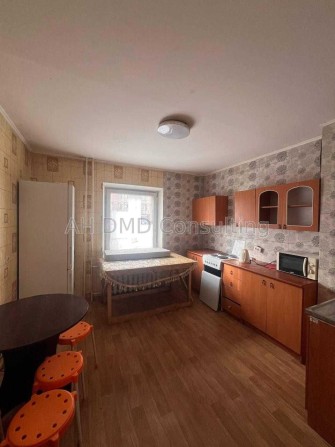 Продаж 2-кімнатної квартири по вул. Пчілки Олени, 4. Метро Позняки. - фото 1