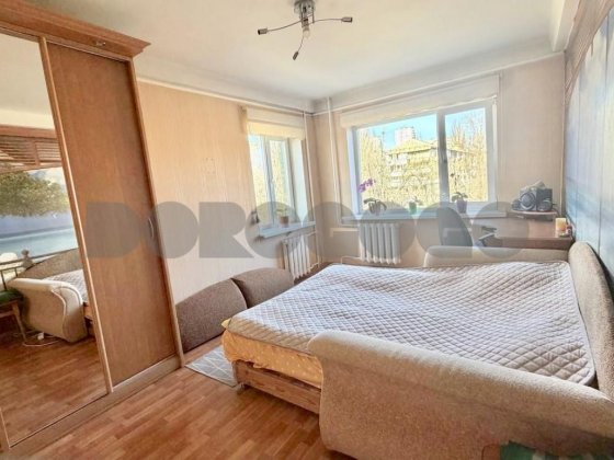 Продаж 2к квартири, м. Київ, вул. Зодчих, 26