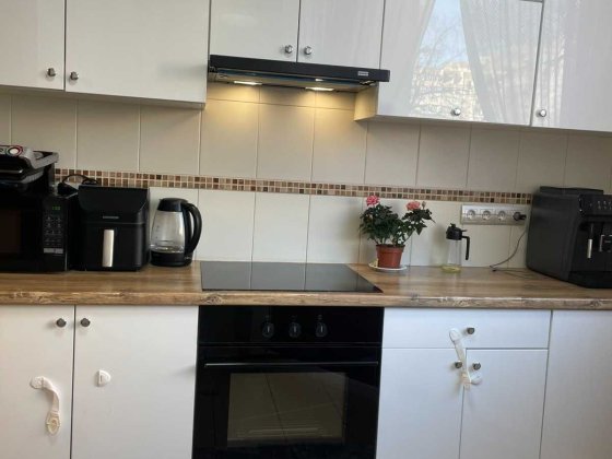 Без % Продаж Велика 3к квартира з Ремонтом, вул. Драгоманова 8А Киев