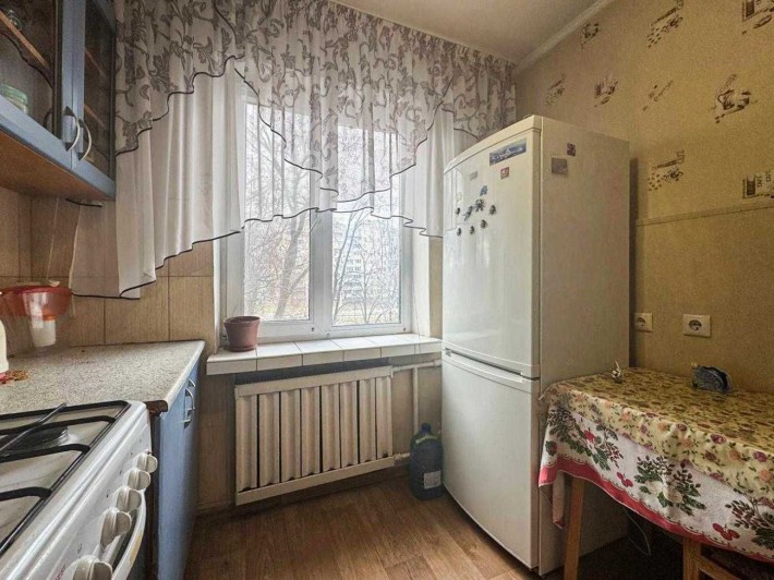 Продаж 2-кімнатної квартири з ремонтом! Київ, вул. Симиренка 5 - фото 1