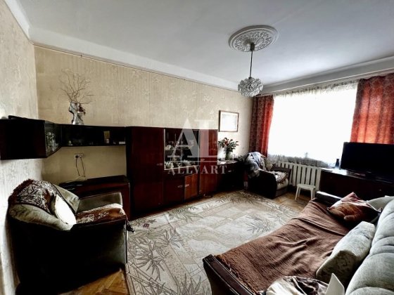Продаж 2кім квартири на 1 поверсі, метро Шулявська 2хв, вул. Бродських