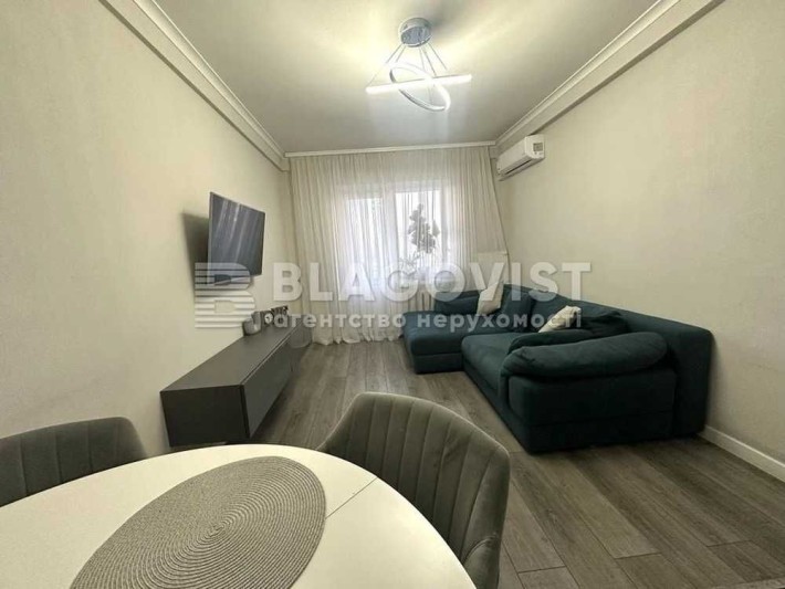 Продаж квартири  Берестейський просп. (Перемоги просп.), 148/1 - фото 1